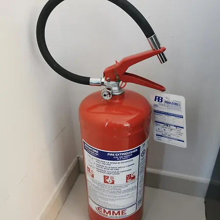 Principato Di Baragallo - Free Private Parking Διαμέρισμα