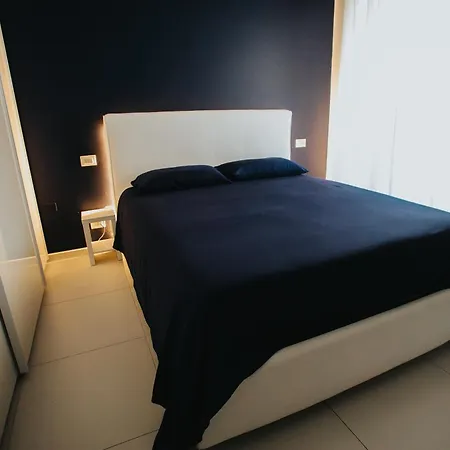 Principato Di Baragallo - Free Private Parking Apartmán